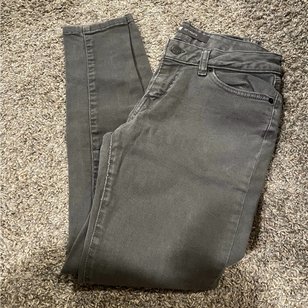 Gray Levi’s Jeans Great condition 536 Stretch Skinny Legging Jeans SZ 11 denim